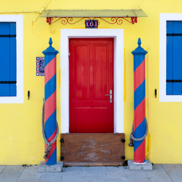 Will First Sight Of Your Front Door “Colour” A Buyer’s Entire House Viewing?